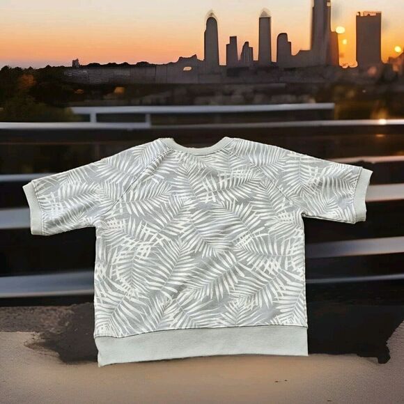 New ECOTHREADS Women's Palm Leaves Short Sleeve‎ Sweatshirt Size Small - Picture 1 of 3